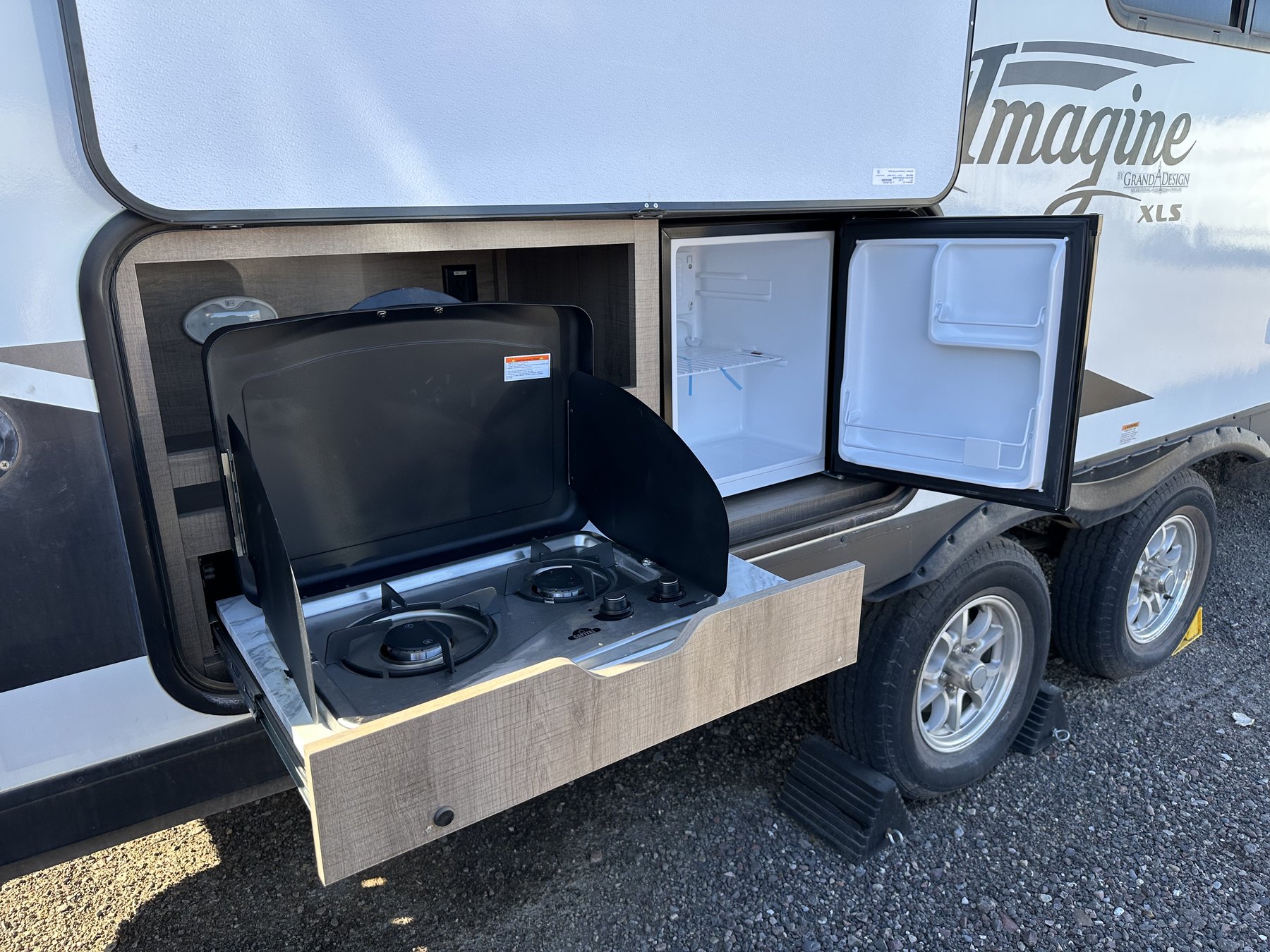 Exterior cooking area on the Grand Design travel trailer